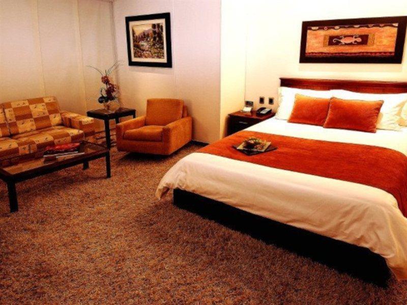 Nh Collection Quito Royal Hotel Eksteriør billede