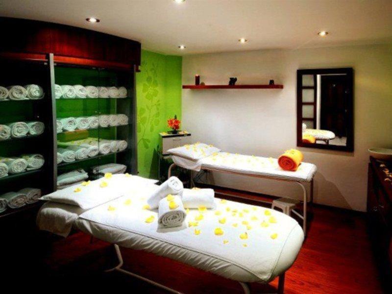 Nh Collection Quito Royal Hotel Eksteriør billede